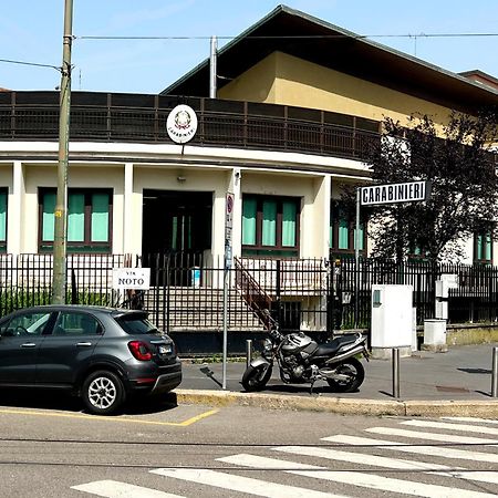 Borgo Milanese - Bocconi 15 Minuti Apartment Екстериор снимка
